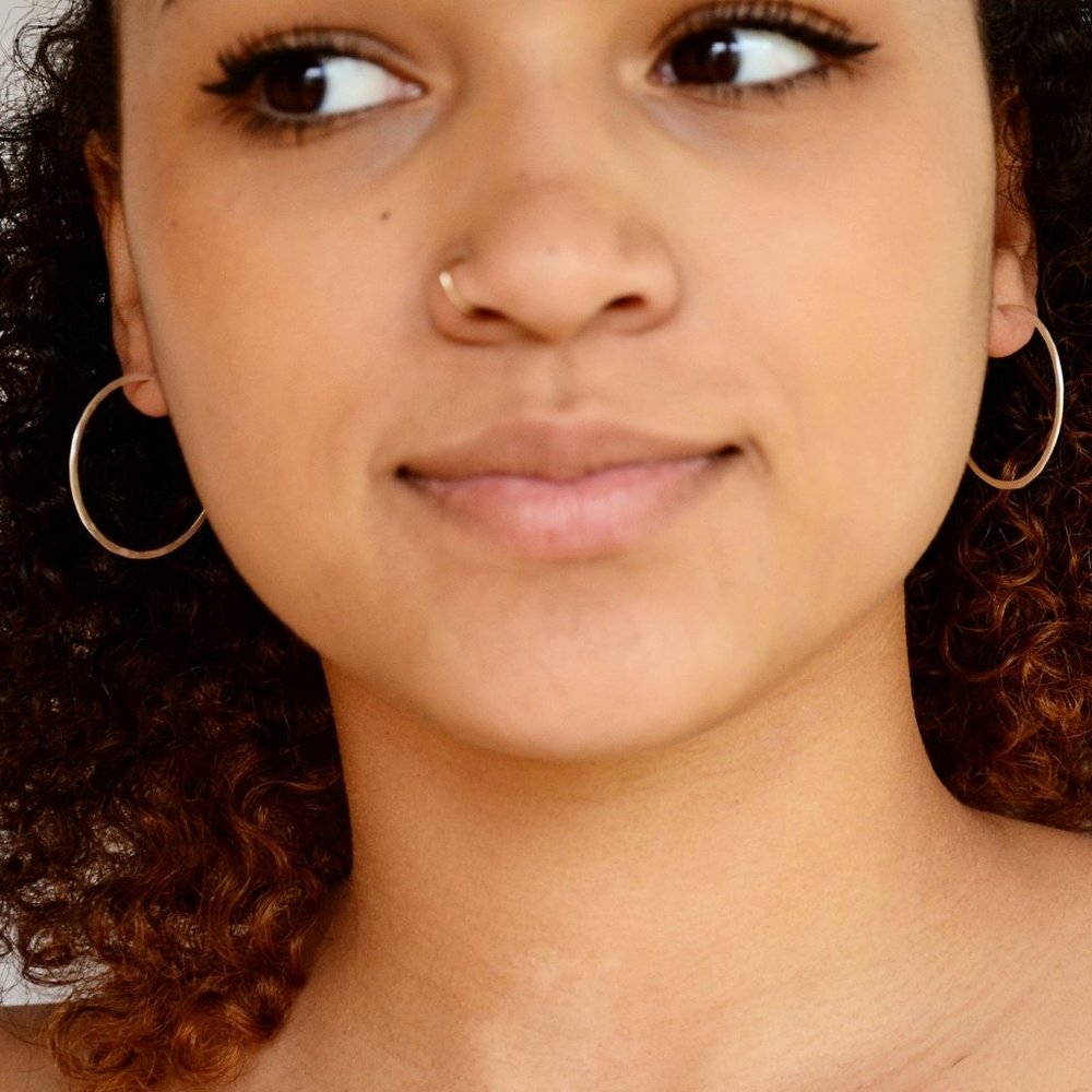 Classic  Circle Hoops - Gold Medium
